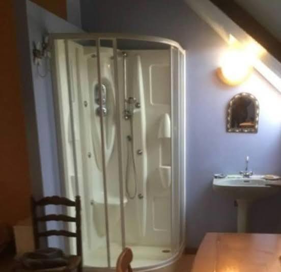 Chambre Chez L'Habitant Rueyres Εξωτερικό φωτογραφία